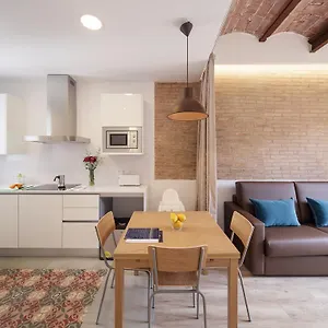 https://hotel-sagrada-familia-apartments.catalonia-hotels.com